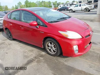 2010 Toyota Prius II with VIN JTDKN3DUXA0219610, listed as a IAAI auction lot 42015825 with 263,492 mi miles. Bid and sale history available at carsss.com. Image 1.