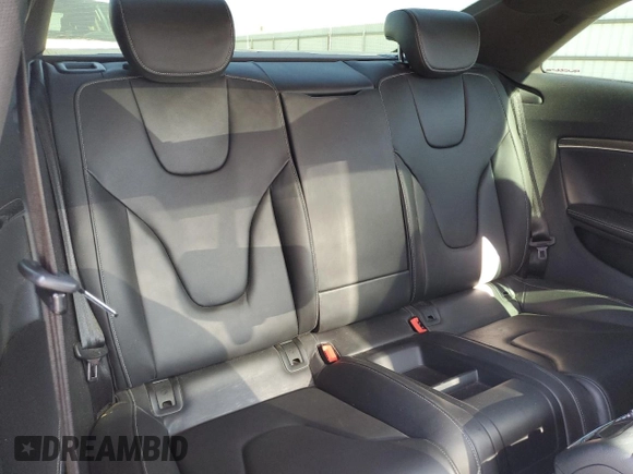 2013 Audi S5 Premium Plus z VIN WAUCGAFR9DA043933, wystawiony jako Copart lot #47098075 z przebiegiem 96 069 mil mil oraz Tytuł czysty. Historia ofert i sprzedaży dostępna na DreamBid. Obrazek 10.