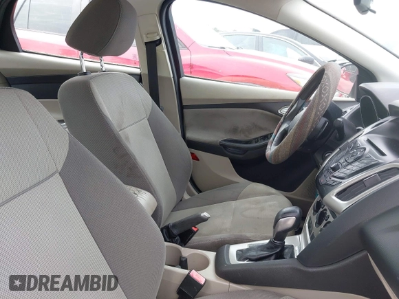 2013 Ford Focus SE with VIN 1FADP3F26DL338245, listed as a IAAI auction lot 41529378 with 176,736 mi miles and . Bid and sale history available at DreamBid. Image 5.