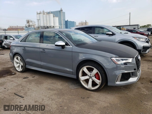 2019 Audi RS 3 z VIN WUABWGFFXKA903963, wystawiony jako Copart lot #59592684 z przebiegiem Nie podano mil oraz Czysty tytuł • Clean title. Historia ofert i sprzedaży dostępna na DreamBid. Obrazek 4.