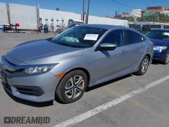 2017 Honda Civic LX z VIN 2HGFC2F5XHH572573, wystawiony jako IAAI lot #41825261 z przebiegiem 83 599 mil mil oraz . Historia ofert i sprzedaży dostępna na DreamBid. Obrazek 2.