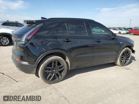 2020 Cadillac XT4 FWD Sport with VIN 1GYFZER49LF024652, listed as a Copart auction lot 46231255 with 87,567 mi miles and Salvage title. Bid and sale history available at DreamBid. Image 3.