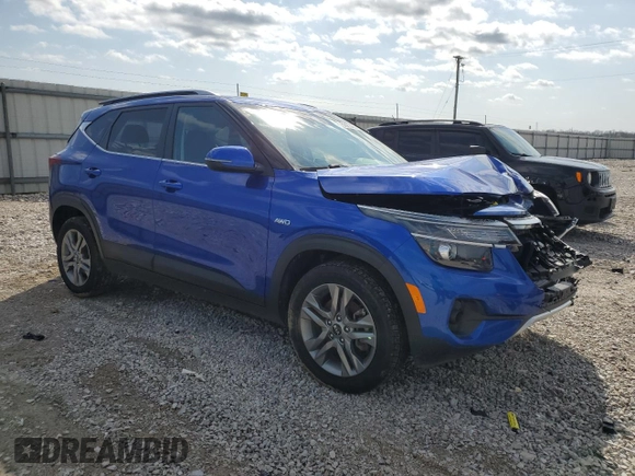2021 Kia Seltos S z VIN KNDEUCAAXM7133459, wystawiony jako Copart lot #51489435 z przebiegiem 29 476 mil mil oraz Szkoda całkowita • Salvage title. Historia ofert i sprzedaży dostępna na DreamBid. Obrazek 4.