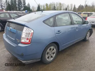 2008 Toyota Prius with VIN JTDKB20U587730958, listed as a IAAI auction lot 41992635 with 267,886 mi miles. Bid and sale history available at carsss.com. Image 4.