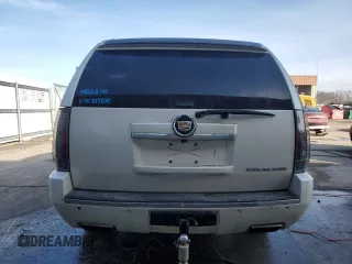 2013 Cadillac Escalade ESV Premium z VIN 1GYS4JEF6DR173775, wystawiony jako Copart lot #46567645 z przebiegiem 248 838 mil mil oraz Szkoda całkowita • Salvage title. Historia ofert i sprzedaży dostępna na DreamBid. Obrazek 6.