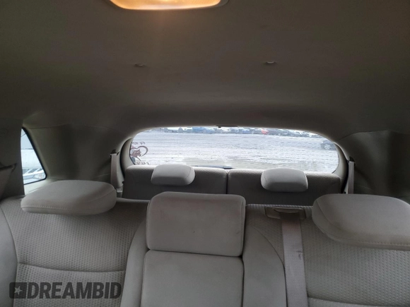 2011 Kia Sorento LX with VIN 5XYKT4A1XBG111070, listed as a Copart auction lot 44599665 with 140,604 mi miles and Clean Title. Bid and sale history available at DreamBid. Image 10.