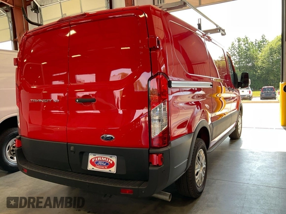 2023 Ford Transit Cargo z VIN 1FTYE1Y86PKB55395, wystawiony jako IAAI lot #42860285 z przebiegiem 306 mil mil oraz . Historia ofert i sprzedaży dostępna na DreamBid. Obrazek 15.