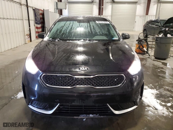 2017 Kia Niro FE with VIN KNDCB3LC4H5047321, listed as a Copart auction lot 88151255 with 213,350 mi miles and Salvage Title. Bid and sale history available at carsss.com. Image 5.