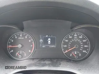 2016 Kia Optima LX с VIN KNAGT4L32G5073769, выставлен на аукционе IAAI как лот 42512184 с пробегом 111 977 миль миль и . История ставок и продаж доступна на DreamBid. Изображение 7.
