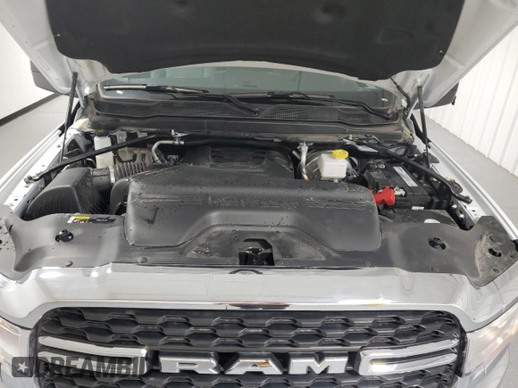 2024 Ram 2500 Big Horn with VIN 3C6UR5DJ5RG397602, listed as a Copart auction lot 60254515 with 1,933 mi miles and Clean title. Bid and sale history available at DreamBid. Image 11.