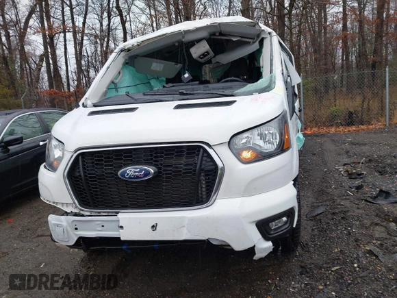 2024 Ford Transit Passenger XL with VIN 1FBAX2C85RKA36852, listed as a IAAI auction lot 41712833 with 24,663 mi miles. Bid and sale history available at carsss.com. Image 12.