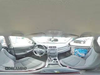 2017 Toyota Camry XLE z VIN 4T1BF1FK0HU426986, wystawiony jako Copart lot #56294715 z przebiegiem 86 159 mil mil oraz Szkoda całkowita • Salvage title. Historia ofert i sprzedaży dostępna na DreamBid. Obrazek 14.