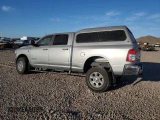 2022 Ram 2500 Big Horn with VIN 3C6UR5DLXNG254768, listed as a Copart auction lot 84797954 with 65,063 mi miles and Salvage Title. Bid and sale history available at carsss.com. Image 2.