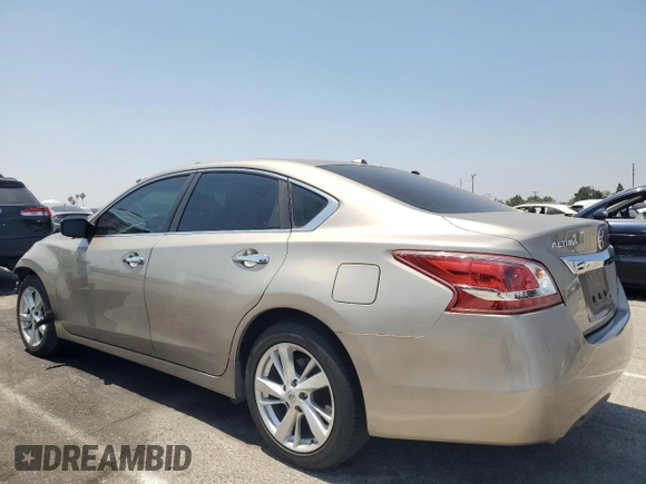 2013 Nissan Altima SL with VIN 1N4AL3AP4DC266625, listed as a Copart auction lot 62572325 with 124,141 mi miles and Salvage title. Bid and sale history available at DreamBid. Image 2.