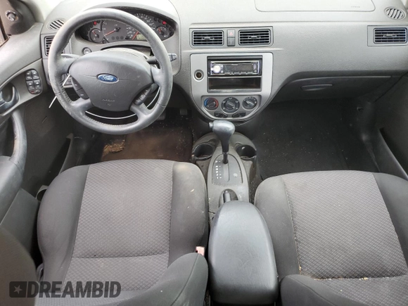 2007 Ford Focus S with VIN 1FAHP37N07W331532, listed as a Copart auction lot 71894104 with 183,909 mi miles and Clean Title. Bid and sale history available at carsss.com. Image 8.