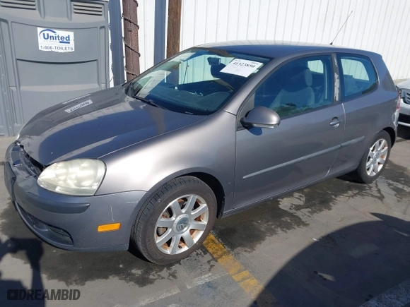 2007 Volkswagen Rabbit with VIN WVWBS71K17W231508, listed as a IAAI auction lot 41323850 with 176,544 mi miles. Bid and sale history available at carsss.com. Image 2.