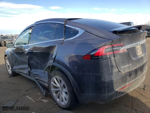 2018 Tesla Model X 75D with VIN 5YJXCBE23JF101399, listed as a Copart auction lot 36170633 with 0 mi miles. Bid and sale history available at carsss.com. Image 2.