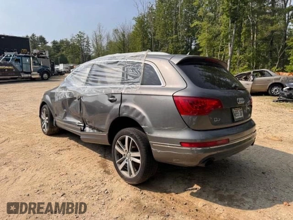 2013 Audi Q7 Premium Plus z VIN WA1LGAFE1DD003337, wystawiony jako Copart lot #61694855 z przebiegiem Nie podano mil oraz Czysty tytuł • Clean title. Historia ofert i sprzedaży dostępna na DreamBid. Obrazek 3.