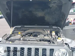 2021 Jeep Gladiator High Altitude z VIN 1C6HJTFG1ML597807, wystawiony jako IAAI lot #42336812 z przebiegiem 46 450 mil mil oraz . Historia ofert i sprzedaży dostępna na DreamBid. Obrazek 10.