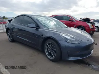 2022 Tesla Model 3 Long Range with VIN 5YJ3E1EB9NF164774, listed as a IAAI auction lot 41915755 with 39,625 mi miles. Bid and sale history available at carsss.com. Image 1.