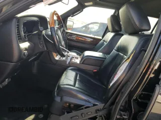 2017 Lincoln Navigator Select with VIN 5LMJJ3JT2HEL04577, listed as a Copart auction lot 61502645 with 42,982 mi miles and Salvage title. Bid and sale history available at DreamBid. Image 7.
