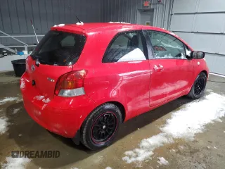 2010 Toyota Yaris z VIN JTDJT4K35A5280531, wystawiony jako Copart lot #47061135 z przebiegiem 151 744 mil mil oraz Szkoda całkowita • Salvage title. Historia ofert i sprzedaży dostępna na DreamBid. Obrazek 3.