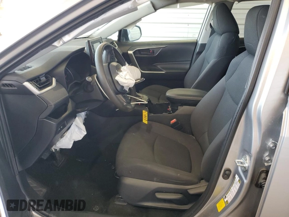 2020 Toyota RAV4 LE with VIN 2T3K1RFVXLC034798, listed as a Copart auction lot 59742644 with 42,011 mi miles and Clean Title. Bid and sale history available at DreamBid. Image 7.