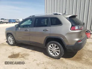 2020 Jeep Cherokee Latitude with VIN 1C4PJLCBXLD637761, listed as a Copart auction lot 51075455 with 86,088 mi miles and Clean Title. Bid and sale history available at carsss.com. Image 2.