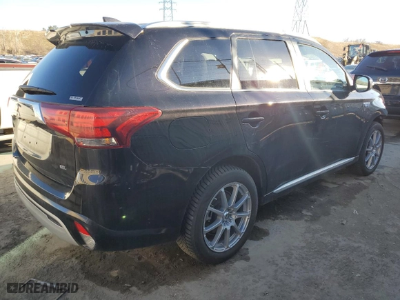 2020 Mitsubishi Outlander PHEV SEL with VIN JA4J24A54LZ009469, listed as a Copart auction lot 45365474 with 24,938 mi miles. Bid and sale history available at carsss.com. Image 3.