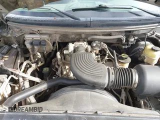2004 Ford F-150 XLT with VIN 1FTRW12W64KC60197, listed as a IAAI auction lot 41952125 with 282,657 mi miles. Bid and sale history available at carsss.com. Image 10.