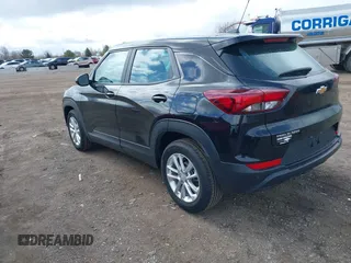 2024 Chevrolet TrailBlazer LS with VIN KL79MMSL5RB169262, listed as a IAAI auction lot 42048848 with 1,568 mi miles and . Bid and sale history available at DreamBid. Image 3.