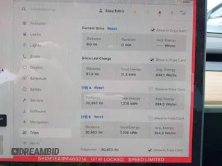 2023 Tesla Model 3 с VIN 5YJ3E1EA1PF403714, выставлен на аукционе IAAI как лот 42359581 с пробегом 30 853 миль миль и . История ставок и продаж доступна на DreamBid. Изображение 7.