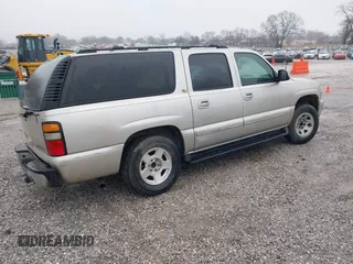 2004 Chevrolet Suburban LT with VIN 1GNEC16Z64J179774, listed as a IAAI auction lot 41562209 with 1 mi miles. Bid and sale history available at carsss.com. Image 4.