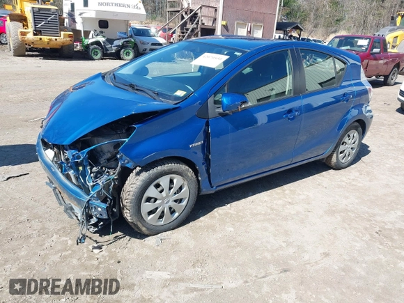 2012 Toyota Prius One z VIN JTDKDTB38C1527448, wystawiony jako IAAI lot #42070550 z przebiegiem Nie podano mil oraz . Historia ofert i sprzedaży dostępna na DreamBid. Obrazek 2.