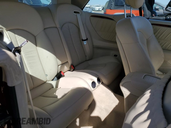 2007 Mercedes-Benz CLK-Class 3.5L with VIN WDBTK56F47F230081, listed as a Copart auction lot 72476964 with 100,923 mi miles and Salvage Title. Bid and sale history available at carsss.com. Image 10.