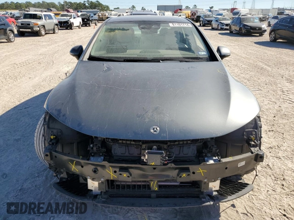 2023 Mercedes-Benz EQE 350+ z VIN W1KEG2BB1PF015017, wystawiony jako Copart lot #81101714 z przebiegiem 8 119 mil mil oraz Szkoda całkowita • Salvage title. Historia ofert i sprzedaży dostępna na DreamBid. Obrazek 5.