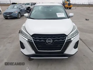 2023 Nissan Kicks SV with VIN 3N1CP5CV5PL487743, listed as a IAAI auction lot 41401511 with 24,670 mi miles. Bid and sale history available at carsss.com. Image 12.