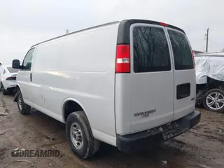 2023 GMC Savana Cargo Van with VIN 1GTW7AFP3P1103644, listed as a IAAI auction lot 41189909 with 138 mi miles. Bid and sale history available at carsss.com. Image 3.