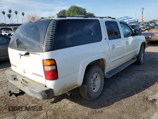 2003 Chevrolet Suburban LT with VIN 3GNGK26U93G267286, listed as a Copart auction lot 48900485 with 162,088 mi miles and Salvage Title. Bid and sale history available at carsss.com. Image 3.