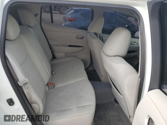 2015 Nissan LEAF S z VIN 1N4AZ0CP4FC302536, wystawiony jako Copart lot #56734025 z przebiegiem 55 940 mil mil oraz Szkoda całkowita • Salvage title. Historia ofert i sprzedaży dostępna na DreamBid. Obrazek 10.