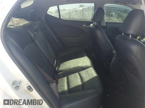 2014 Kia Optima EX z VIN KNAGN4AD8E5070636, wystawiony jako Copart lot #46328215 z przebiegiem 115 357 mil mil oraz Nie do naprawy • Non repairable. Historia ofert i sprzedaży dostępna na DreamBid. Obrazek 10.