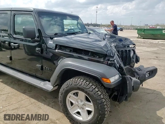 2020 Jeep Gladiator Sport S with VIN 1C6JJTAG6LL175653, listed as a Copart auction lot 54914395 with 62,065 mi miles and Salvage title. Bid and sale history available at DreamBid. Image 13.