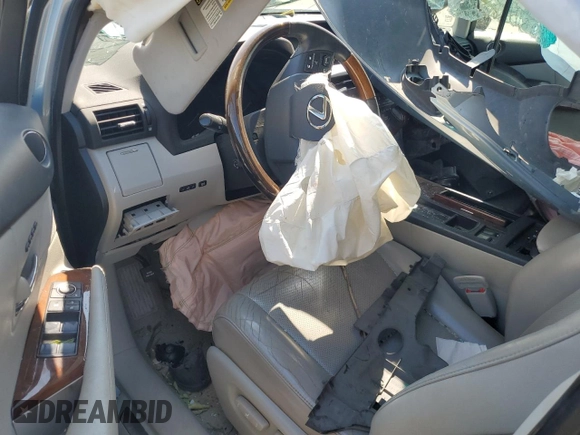 2010 Lexus RX 350 с VIN 2T2ZK1BA2AC010089, выставлен на аукционе Copart как лот 58195015 с пробегом Не указан миль и Списание • Salvage title. История ставок и продаж доступна на DreamBid. Изображение 8.