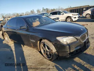 2013 BMW 7 Series 740Li xDrive with VIN WBAYF4C53DD281514, listed as a Copart auction lot 88701085 with 147,588 mi miles and Salvage title. Bid and sale history available at DreamBid. Image 4.