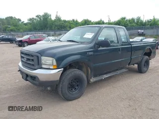 2004 Ford F-250 XL z VIN 1FTNX21L24ED66198, wystawiony jako IAAI lot #42417179 z przebiegiem 197 403 mil mil oraz . Historia ofert i sprzedaży dostępna na DreamBid. Obrazek 2.