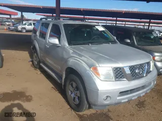 2006 Nissan Pathfinder SE with VIN 5N1AR18UX6C616640, listed as a IAAI auction lot 41451002 with 208,155 mi miles. Bid and sale history available at carsss.com. Image 1.