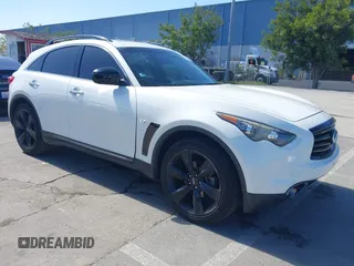 2015 Infiniti QX70 with VIN JN8CS1MU5FM380792, listed as a IAAI auction lot 41946084 with 128,928 mi miles and . Bid and sale history available at DreamBid. Image 1.