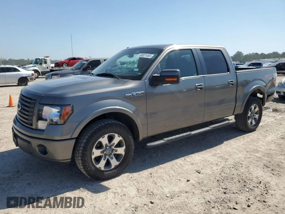 2012 Ford F-150 XL z VIN 1FTFW1CFXCFB08562, wystawiony jako Copart lot #56831465 z przebiegiem 238 430 mil mil oraz Szkody całkowita. Historia ofert i sprzedaży dostępna na DreamBid. Obrazek 1.