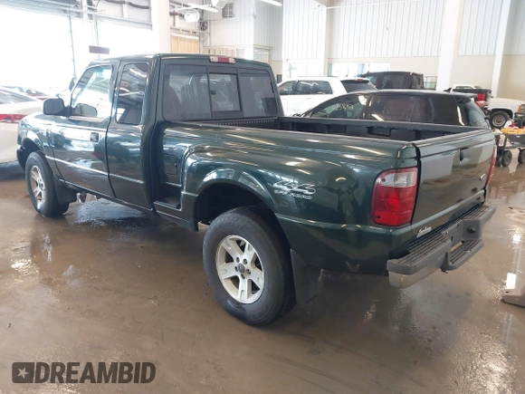 2002 Ford Ranger XL Fleet with VIN 1FTZR45E72PA18871, listed as a IAAI auction lot 41607733 with 185,858 mi miles. Bid and sale history available at carsss.com. Image 3.