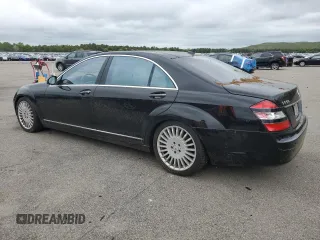 2007 Mercedes-Benz S 550 z VIN WDDNG86X67A131688, wystawiony jako Copart lot #57993685 z przebiegiem 143 631 mil mil oraz Tytuł czysty. Historia ofert i sprzedaży dostępna na DreamBid. Obrazek 2.
